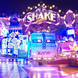 Rides and stalls